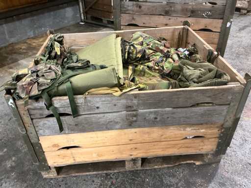 Various NL Army Clothing