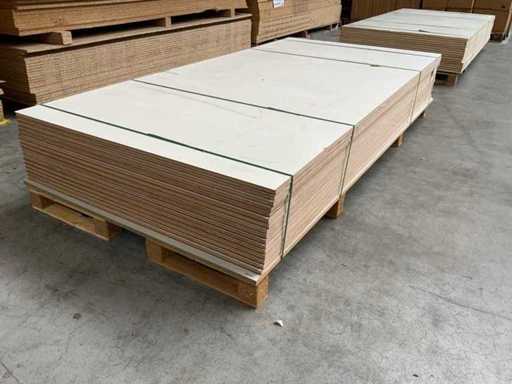 Placaj laminat 2450x1225x20mm (16x)