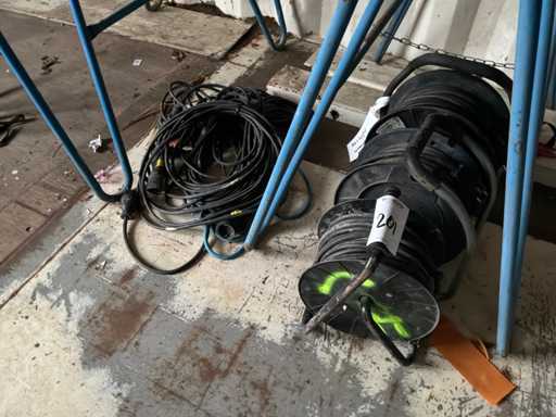 Extension cable reels and cord (6x)