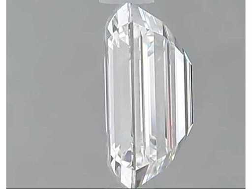 Emerald%2520Diamond%2520(2).mp4