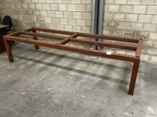 Heavy Metal Carrier Frame