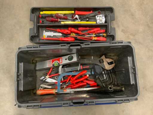 Knipex ,Felo ,e,une mallette à outils avec contenu