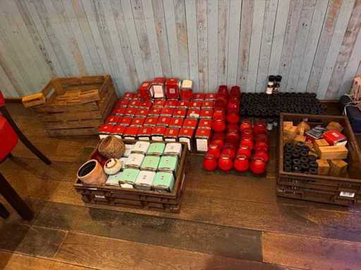 Alte provizii pentru masă la petrecere