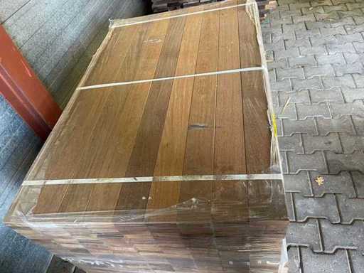 Scânduri de grad țărănesc Ipé planate 1250x90x27mm (216x)
