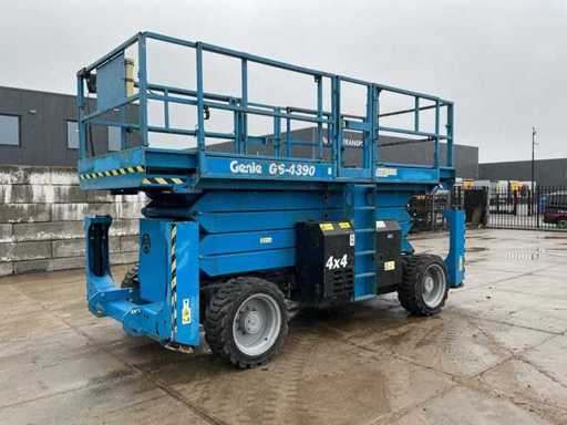 Plateforme de travail aérienne Genie GS-4390 2017