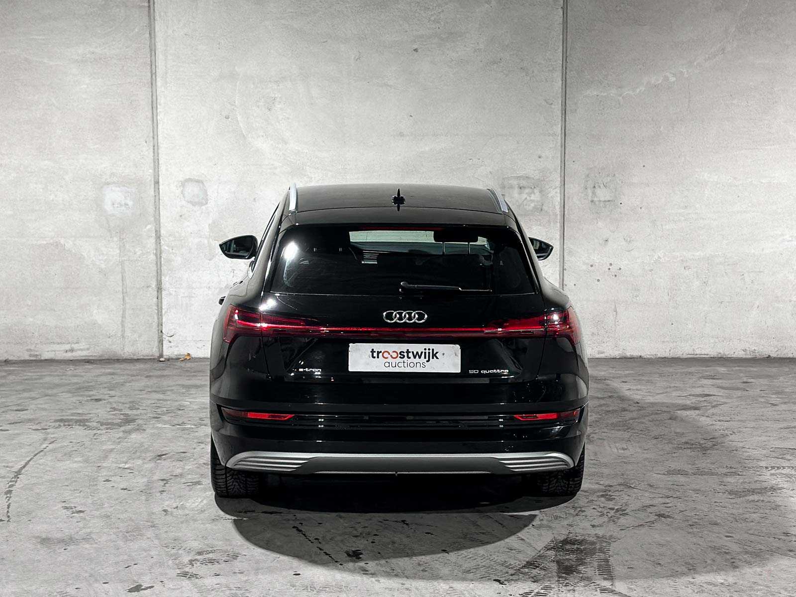 Audi e-tron 50 Quattro Business Edition 313pk 2020 (Origineel-NL), J-761-NS