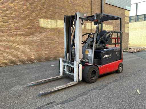2011 Doosan B30X-5 Forklift