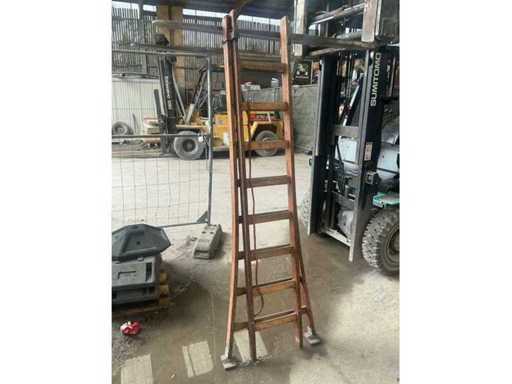 Martin 2x8 Wooden Sliding Ladder
