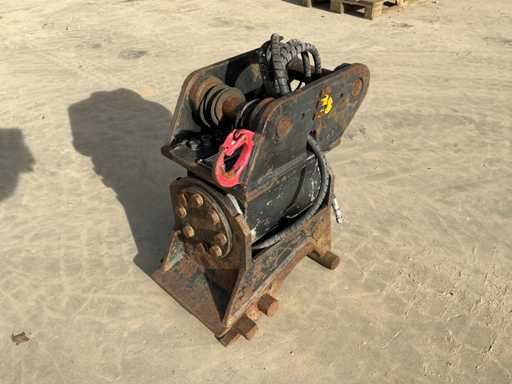 Beco KSW1H Takeuchi TB285 Kantelstuk 