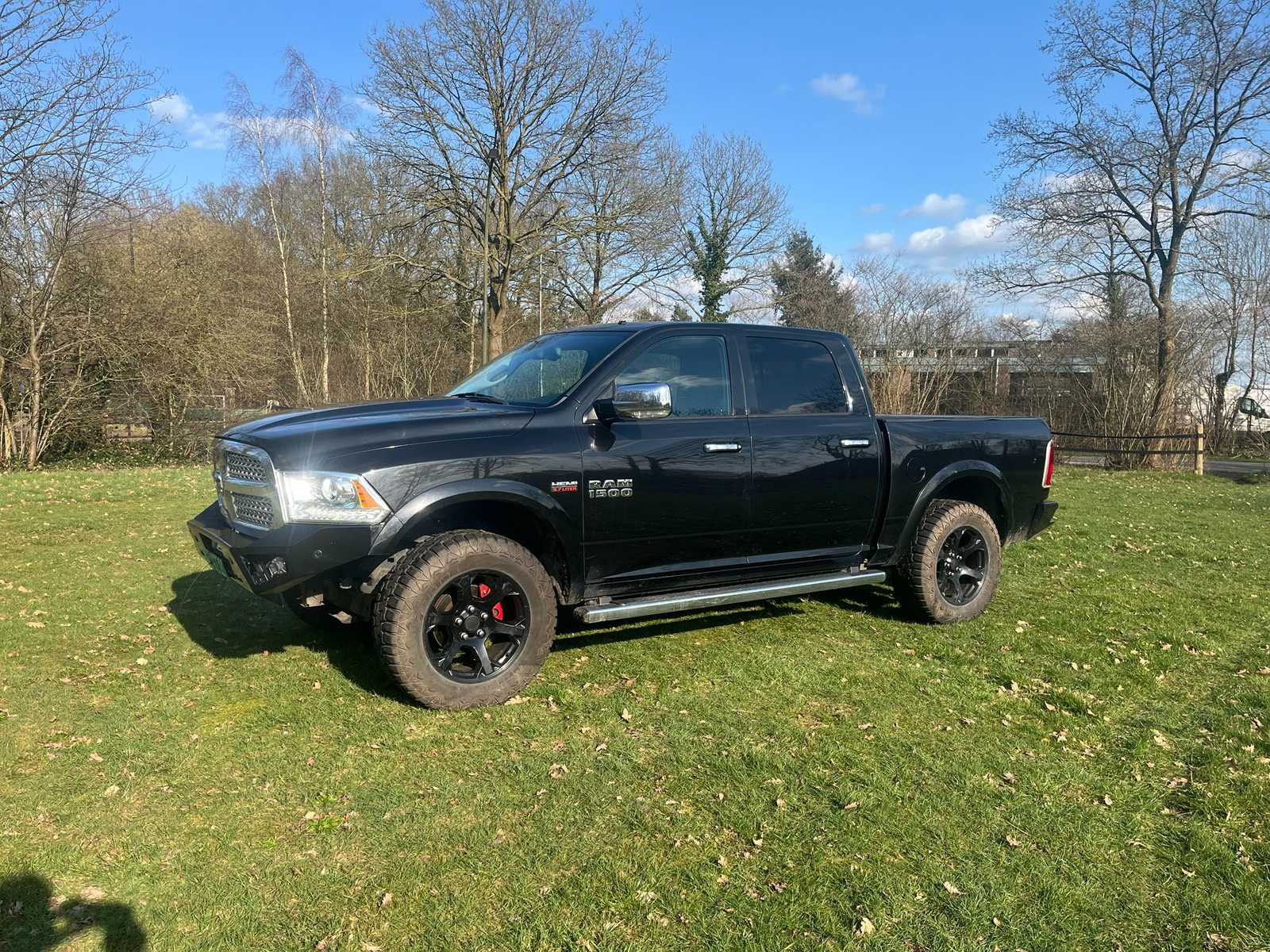 2017 Dodge Ram 1500 HEMI 5.7 LPG V8 CC 5’7 Passenger Car