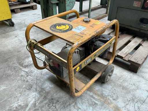 Generator zasilania Benza E4200