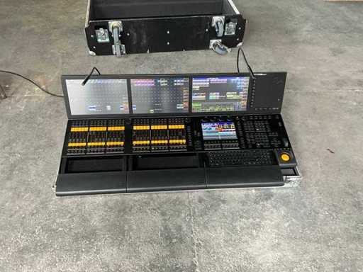 Mélangeur à lumière complète MA Lightning GrandMA2