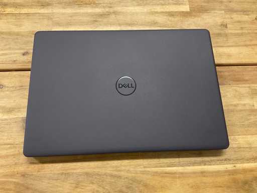 Dell Vostro 15 Laptop