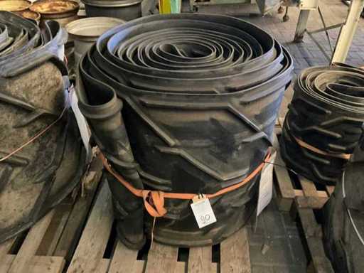 Pneu en caoutchouc