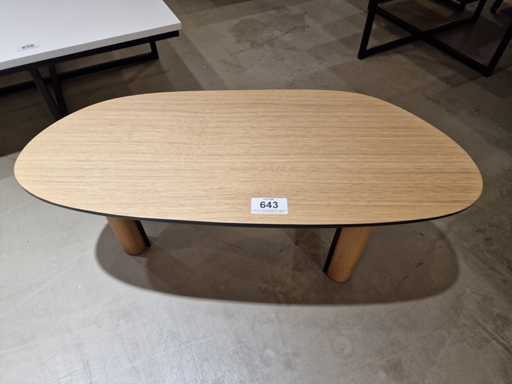 Table d’appoint en ligne de château en chêne ovale 80 x 40 cm naturelle