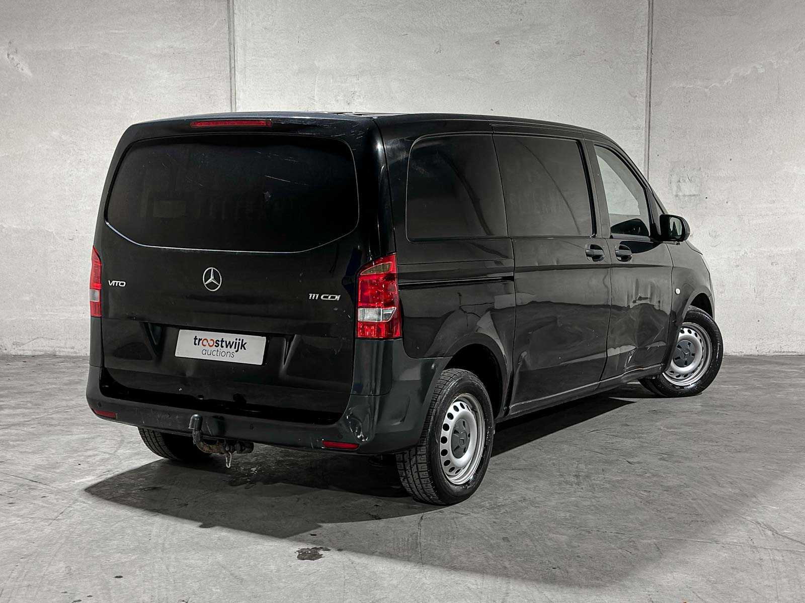 Mercedes-Benz Vito 111 CDI Lang 114pk 2017 Bedrijfswagen, VNZ-43-H