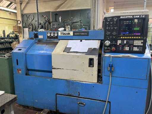 MAZAK - QT 15N - Tour CNC horizontal 2 axes avec tourelle indexée et commande Mazatrol - 1990