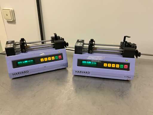 HARVARD APPARATUS 11 PLUS Infusionspumpe (2x)