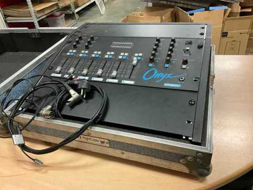 Dateq Onyx 6-Kanal-Mixer