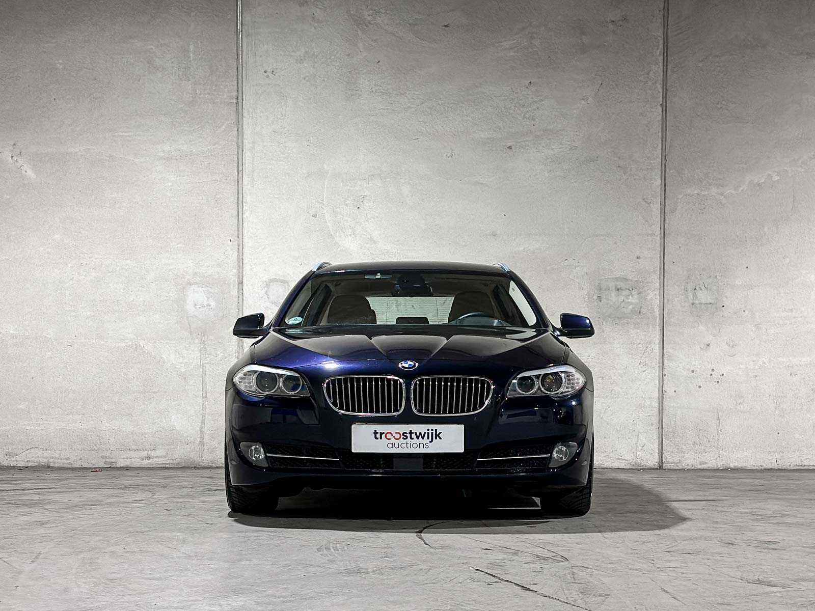BMW 528xi Touring High Executive 245pk (Origineel-NL) 2012 5-serie, 89-TXH-2