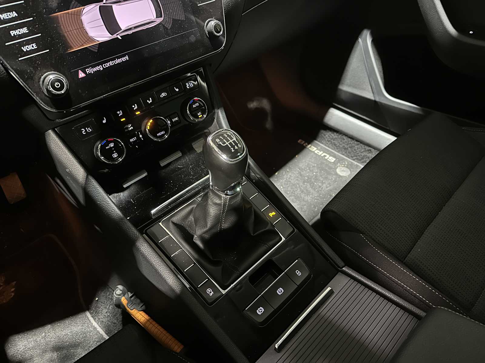 Skoda Superb Combi 1.6 TDI Greenl. Bns 120Pk 2018, RL-442-X