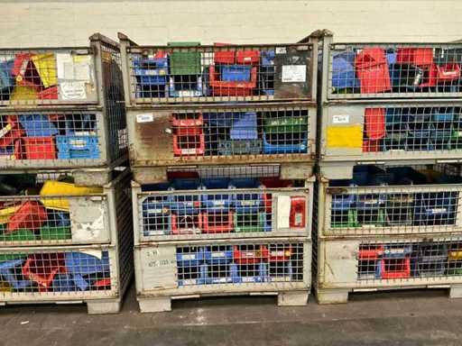 Lattice box with contents(2x)