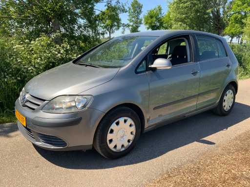 Volkswagen Golf Plus Voiture de tourisme 2005