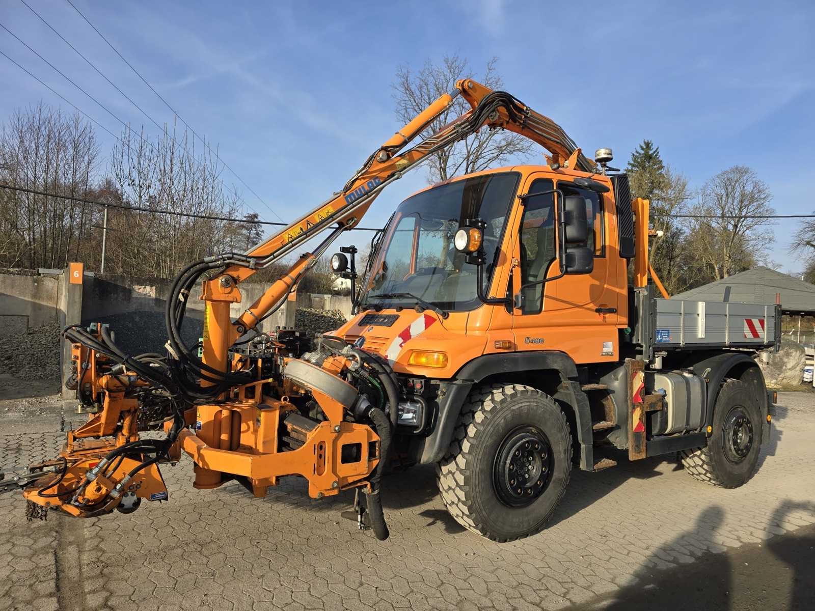 MERCEDES U400 Unimog 405/12 UGN with MULAG MKM 700 mower mower