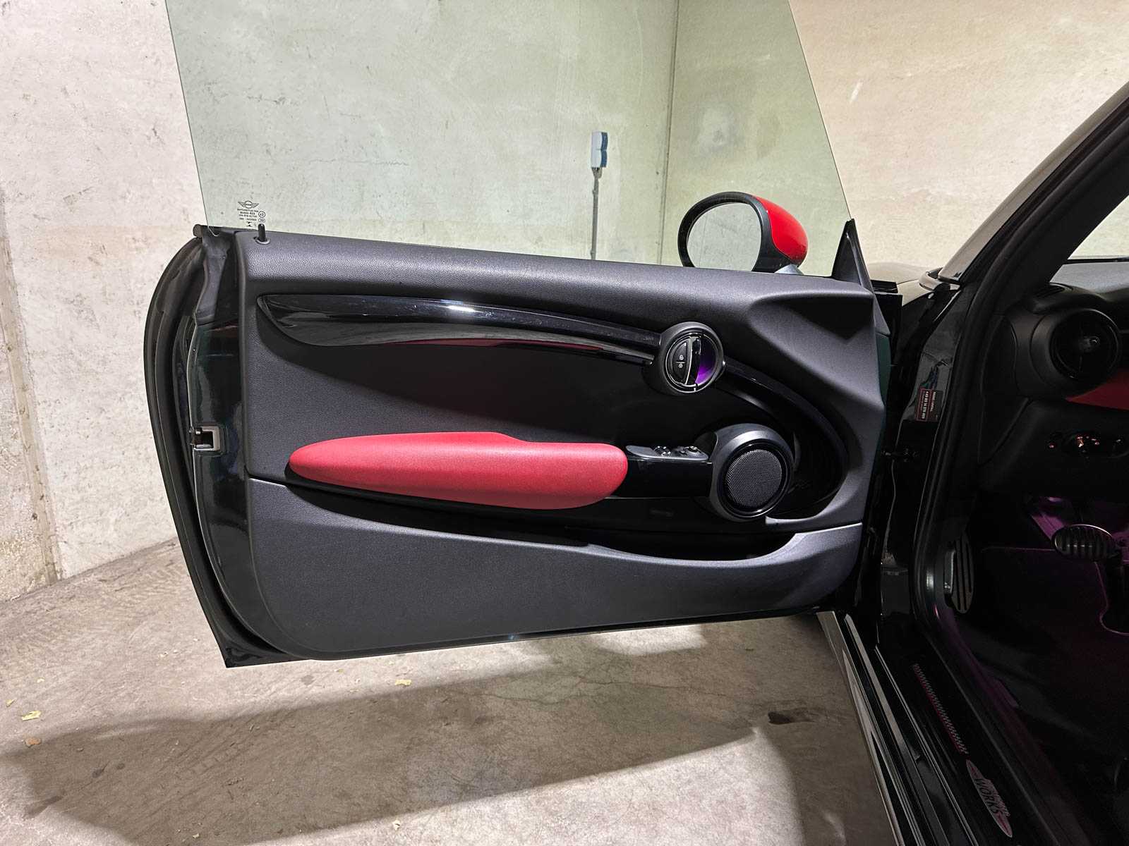 Mini John Cooper Works 2.0 F56 231pk 2015, SH-393-N