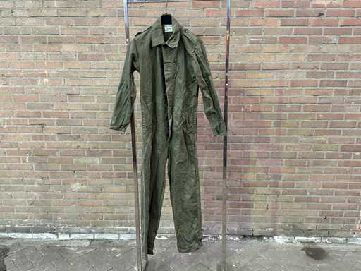 Lot de salopete de armat?