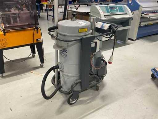 2012 Nilfisk T30S Industrial Vacuum Cleaner