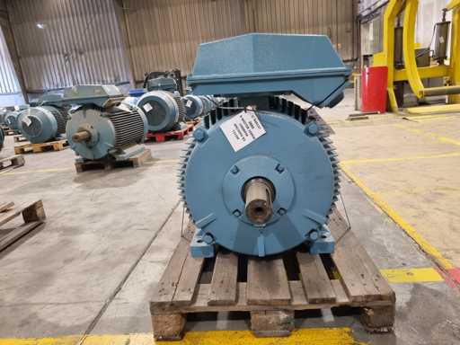 Silnik elektryczny ABB HXR 315MB 160KW