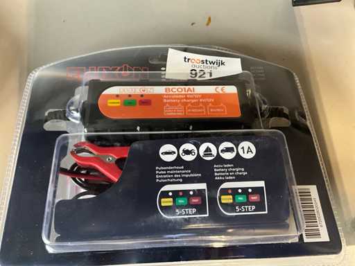 Fluxon BC01AI Caricabatterie