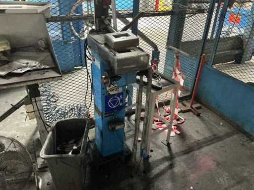 ERI – Abgeflachte Rohrprüfmaschine