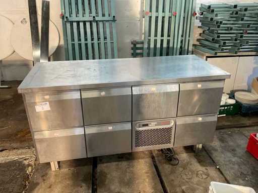 Chłodniczy stół warsztatowy Novameta K-ESM-T2/T8-34