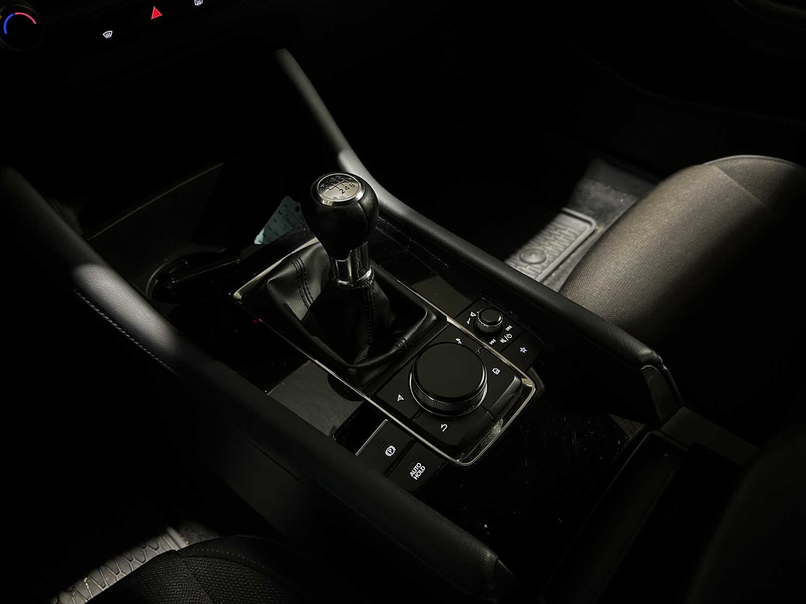 Mazda 3 2.0 e-SkyActiv-X 186 PS 2022 (Ursprünglicher NL+1. Besitzer), P-184-HB