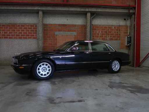 Jaguar - XJ 8 Vanden plas - Jaguar XJ Vandenplas