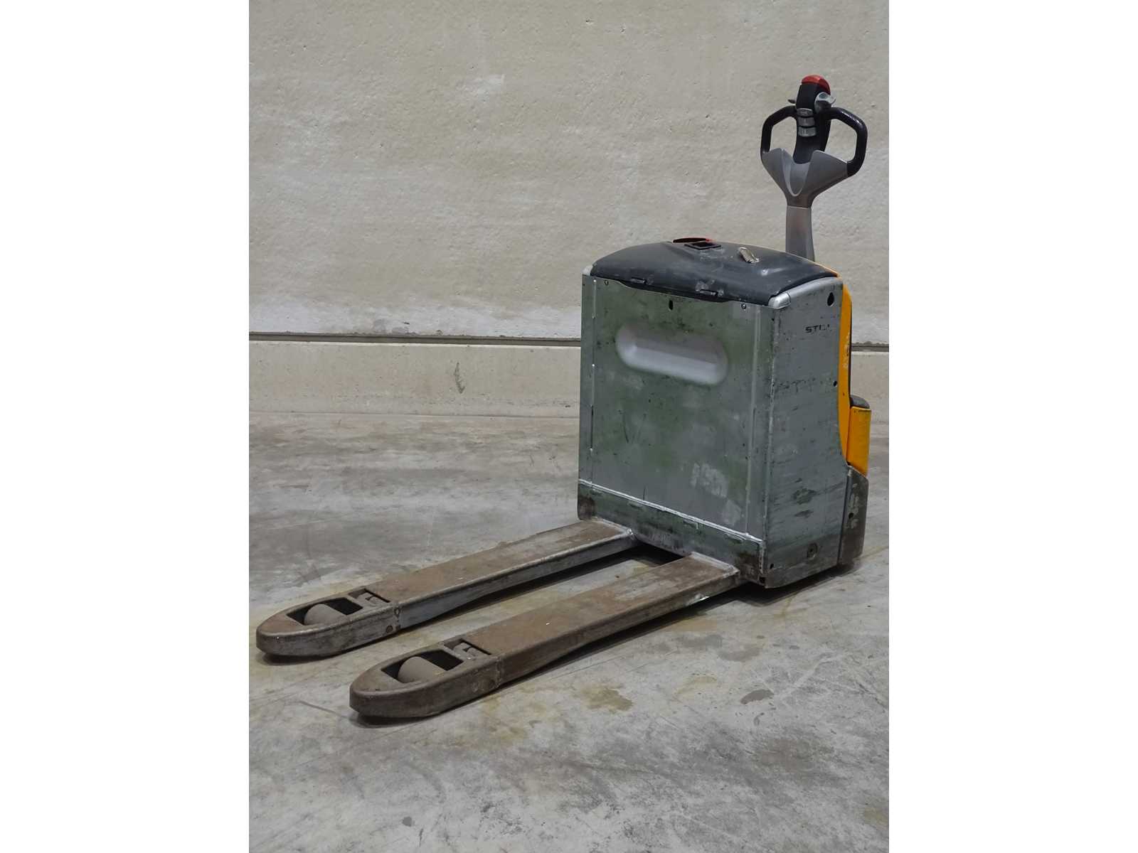 STILL EXU16 pallet truck