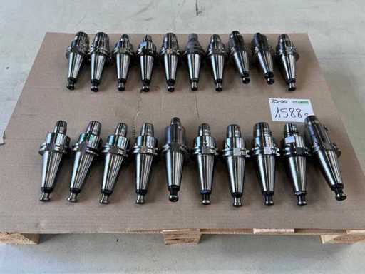   Portautensili per articoli SK40