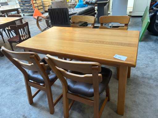 Ensemble de salle à manger en chêne clair