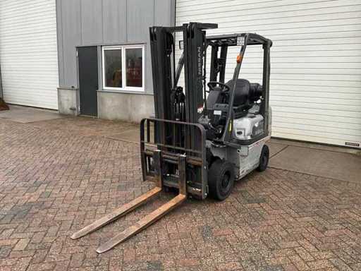 2010 Nissan P1D1A18LQ Gabelstapler