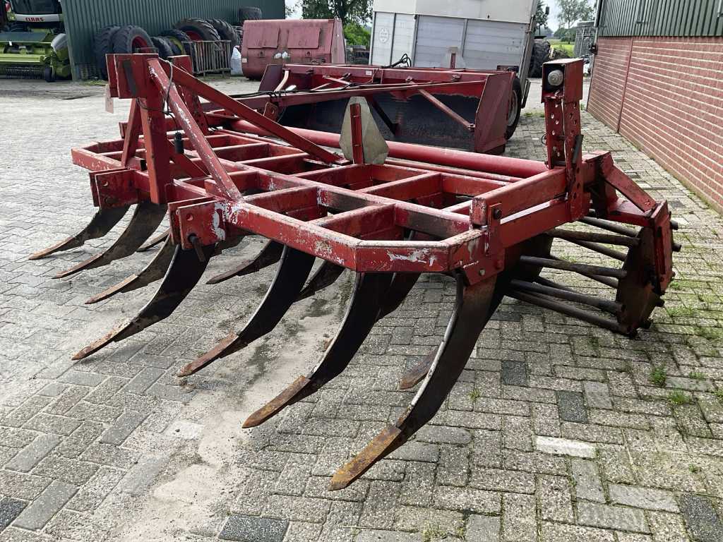 Fixed Tooth Cultivator