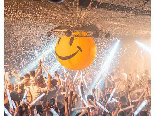 Smiley inflatable decoration (2x)