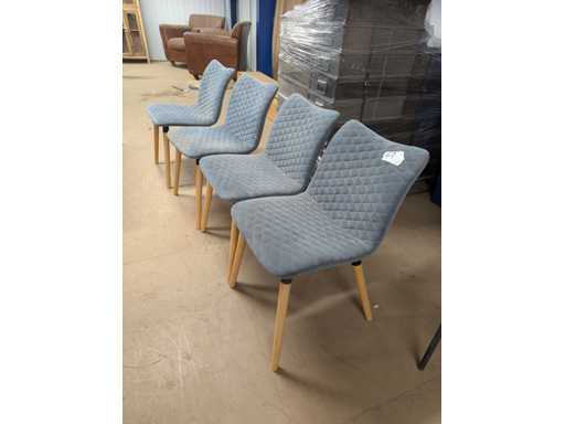 Stühle mit 4 Teilen 