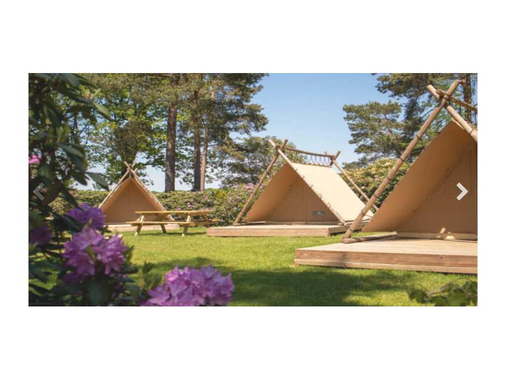 Triangle tent