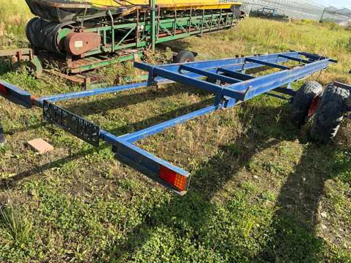 2003 Wagon agricole à essieu directeur