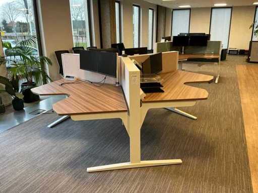 Striking Pro Wing Matrix 3-Personen-Arbeitsstation