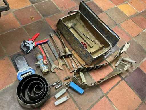 Set de robinet pentru țevi de apă