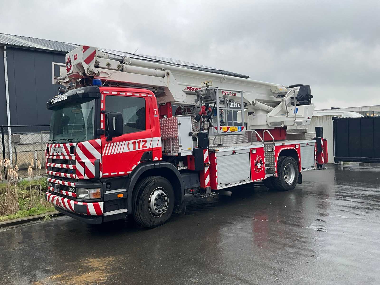 2004 Scania Gb4x2/1 Ladder Truck