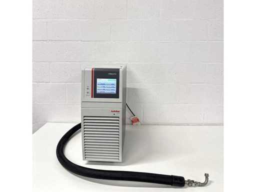 Julabo - PRESTO A30 Temperatuurregelings-/Processysteem - Diverse laboratoriumapparatuur